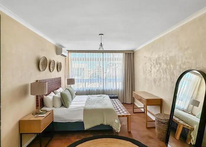 Coastal Comfort By The Promenade